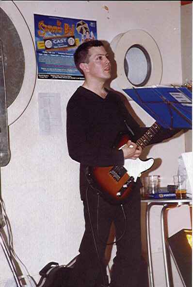 DAVE GRIFFITHS - Rhythm Guitar